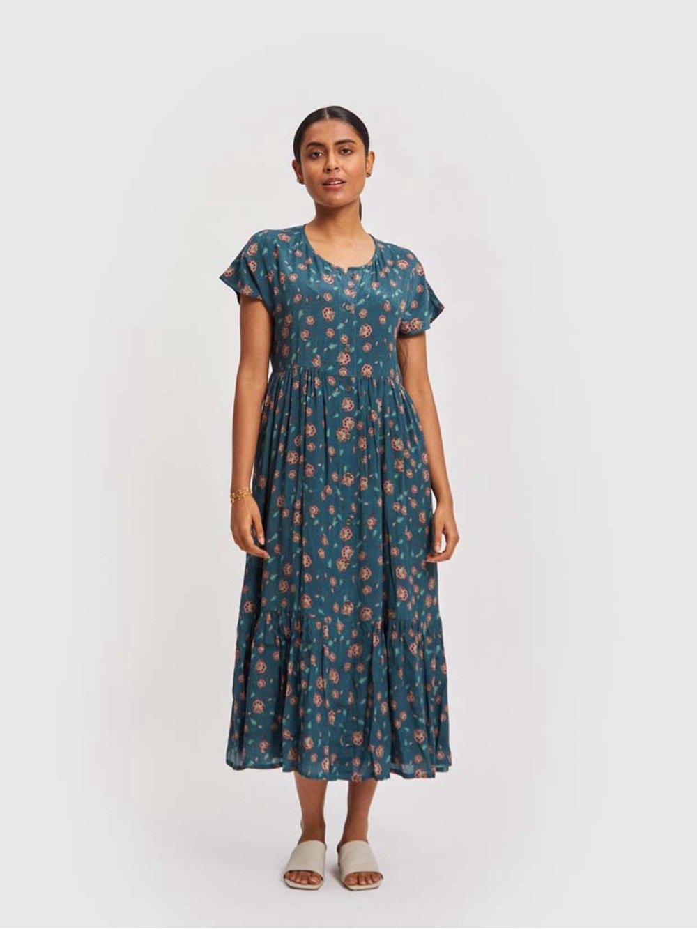 Boho Flowy Teal Floral Tiered Maxi Dress with pockets  Small